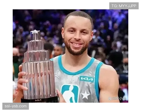 全明星周末库里宣布出战2027年三分大赛,邀请克莱利拉德同场竞技 全明星周末库里宣布出战2027年三分大赛,邀请克莱利拉德同场竞技